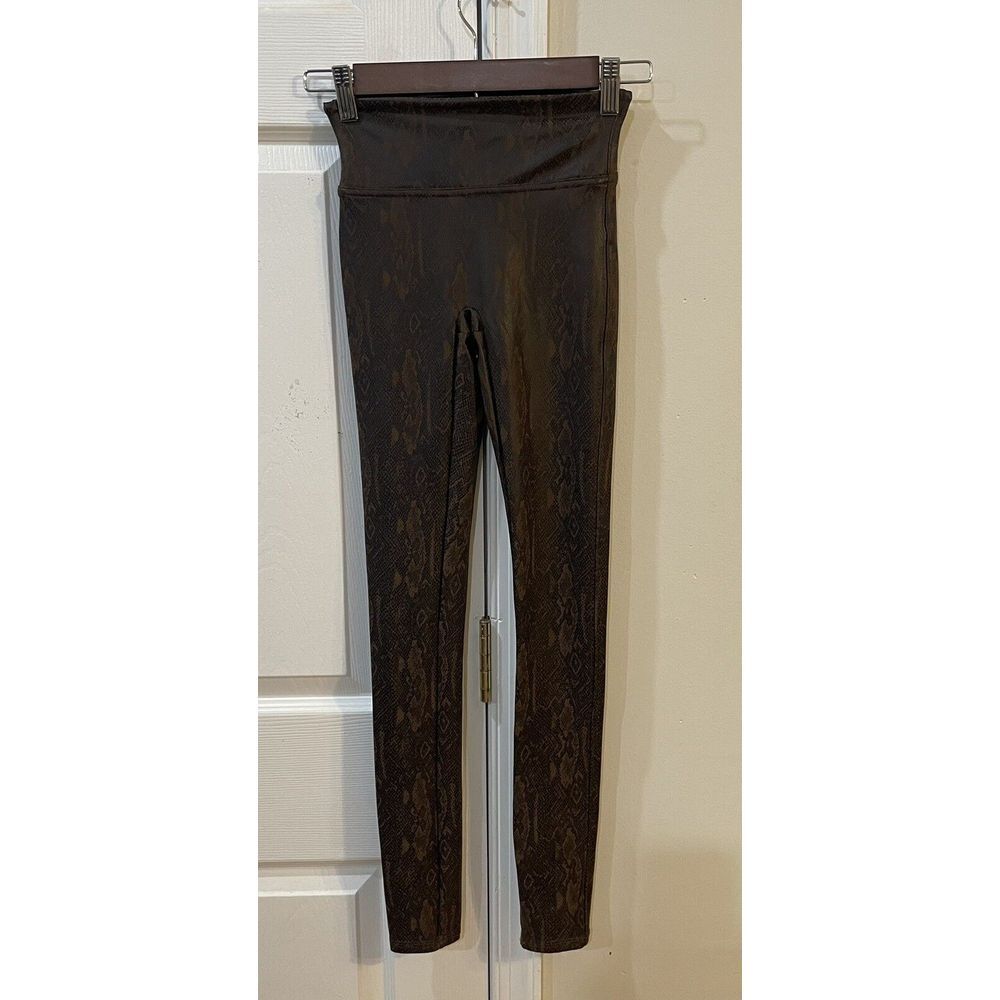 Spanx Women's Sneak Print Leggings Size XS‎ Brown Stretch Shaping